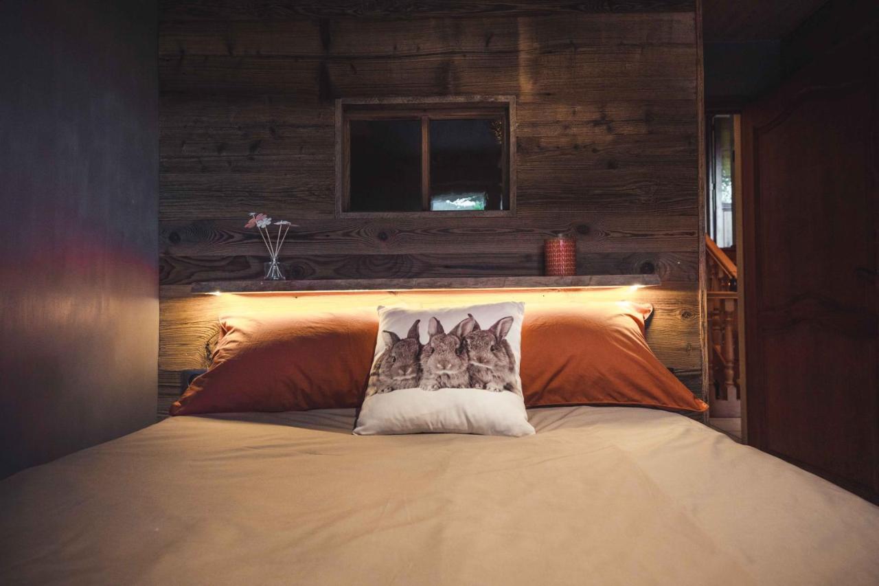 Chambres En Chalet Petit Dejeuner Inclus La Cote d'Arbroz المظهر الخارجي الصورة